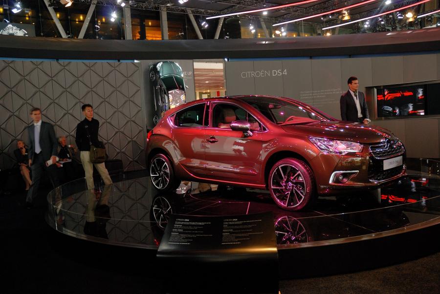  Citroen DS4 2010 года  (фото 93 из 143)